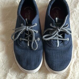 Sperry topsider shoes